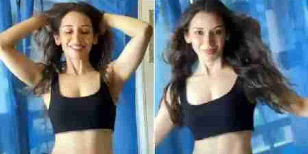 The beautiful young woman created a storm with a great belly dance, a very viral picture