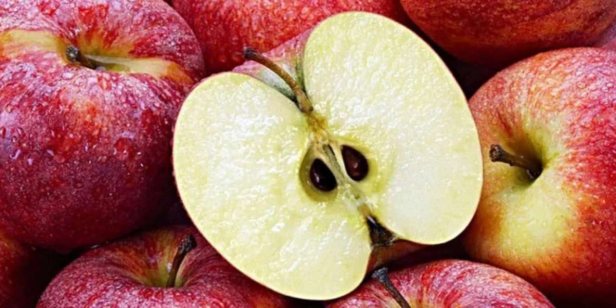 Are apple seeds really poisonous?