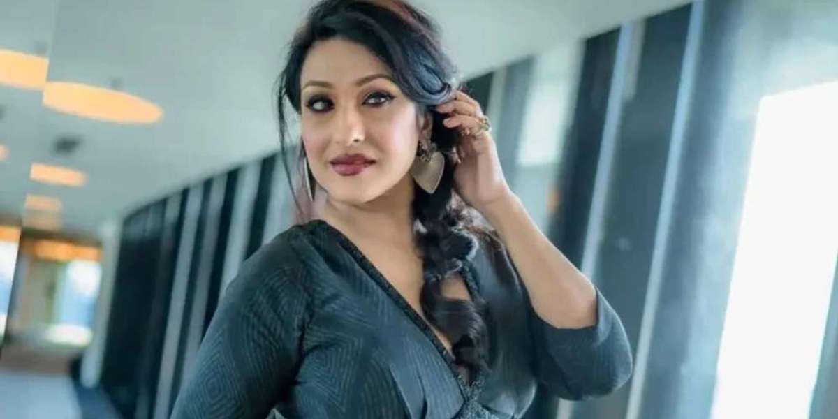 Rituparna is dropping out of Dhaka's 'Tari'!