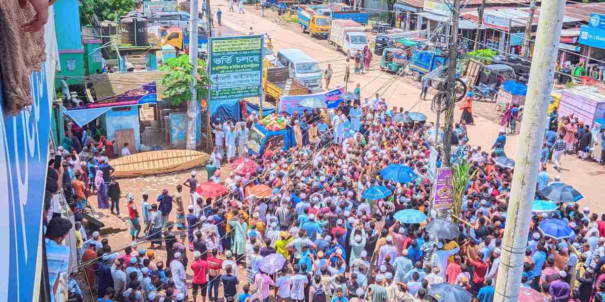 আমরা দেশ প্রেমিক