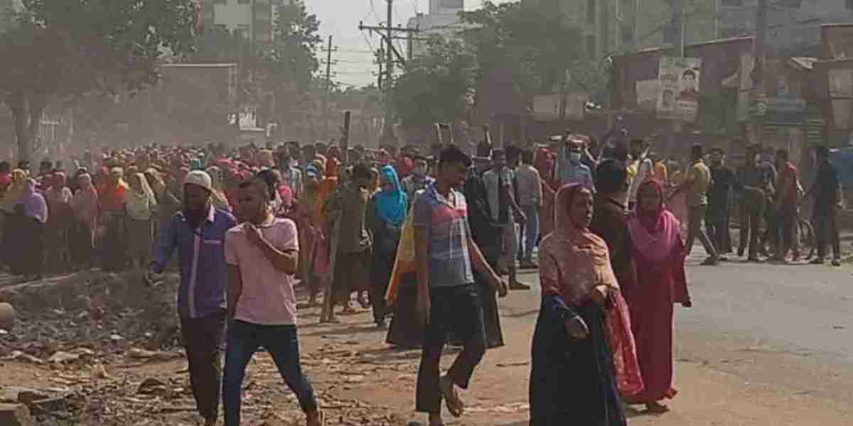 25 injured in clash between two sides of workers in Ashulia