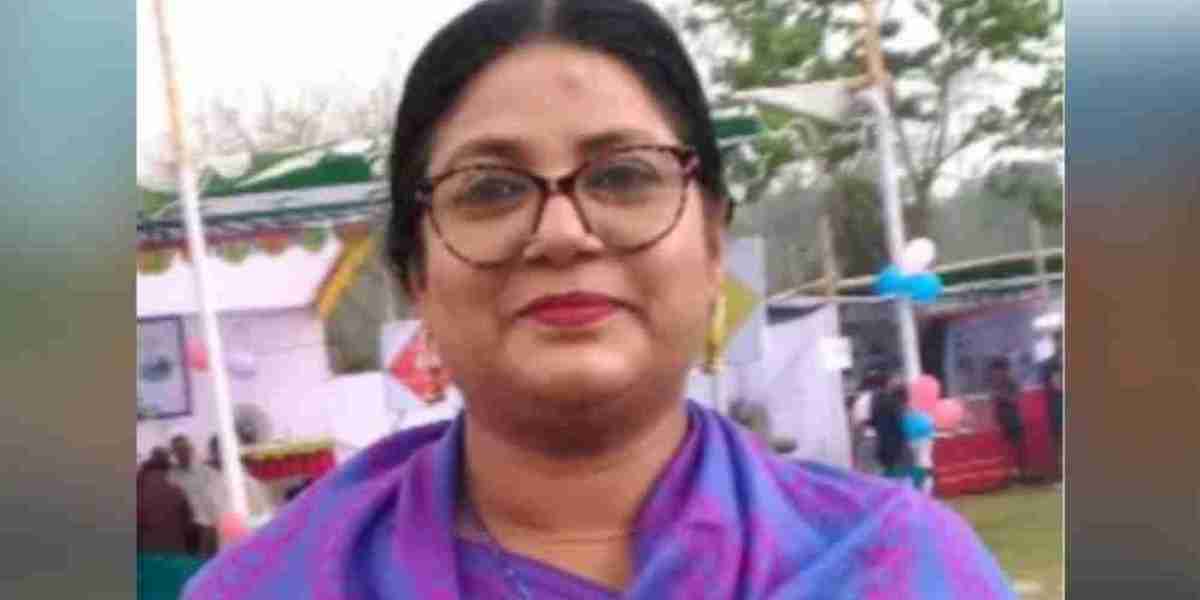 Mahila A.League leader detained at airport along with husband