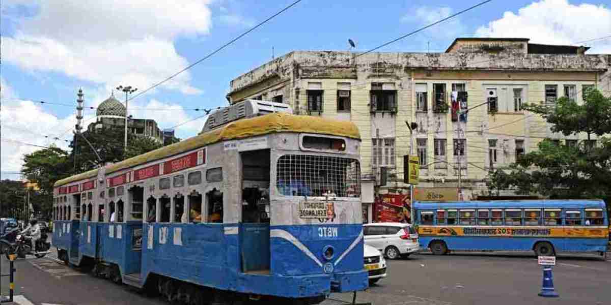 150-year-old tram will not run with passengers in the heart of Kolkata?