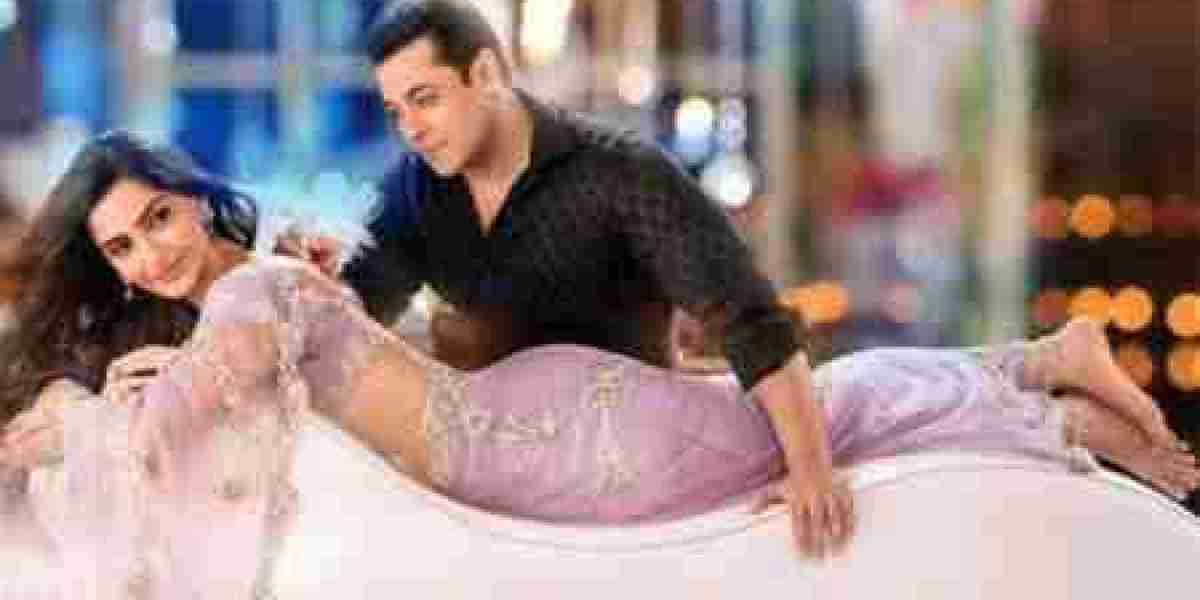 Salman Khan has pushed away the heroines who have indulged their will