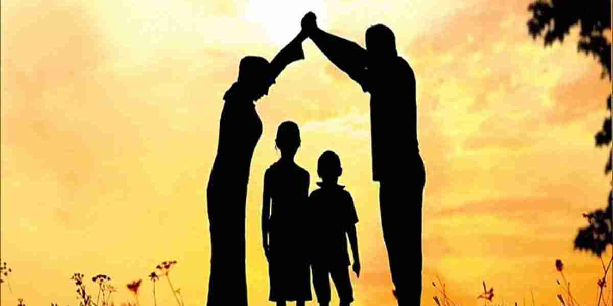 How to build strong family relationships: expert advice