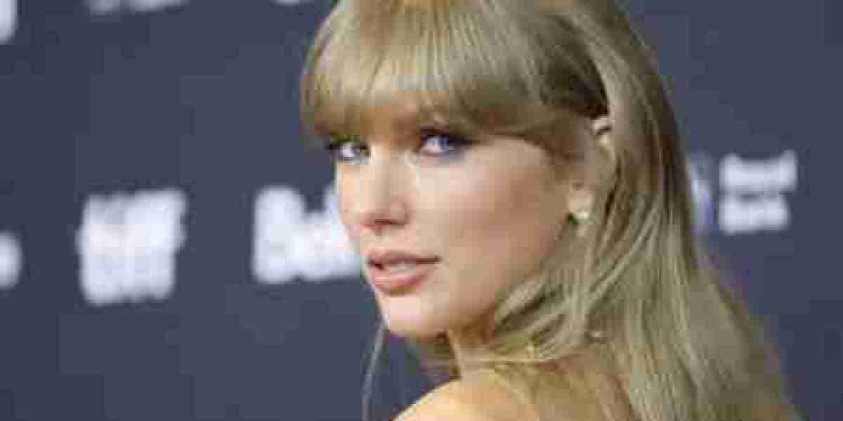 Taylor Swift's glamorous dating look!