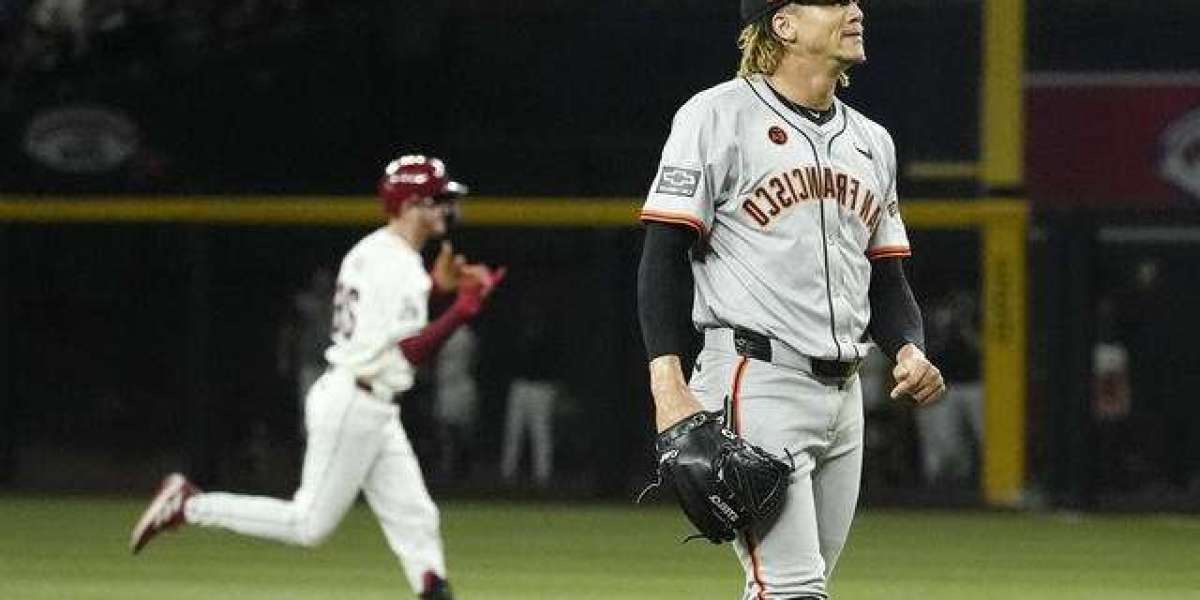 Giants lose 8-2 against Diamondbacks, ending 5-game winning streak