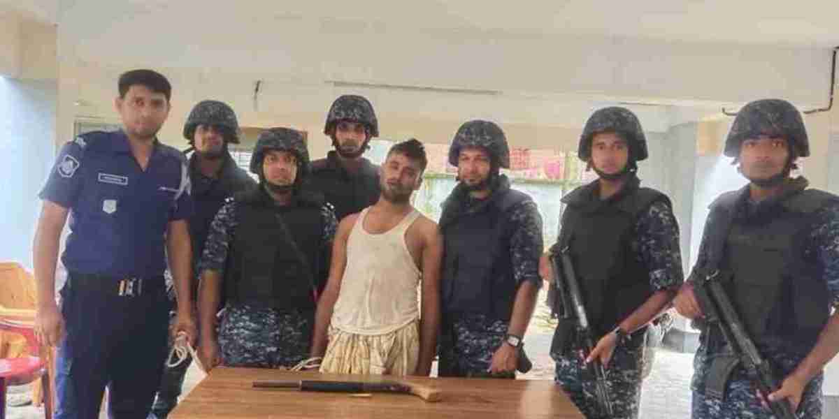 Navy has arrested one person with weapons from Maheshkhali