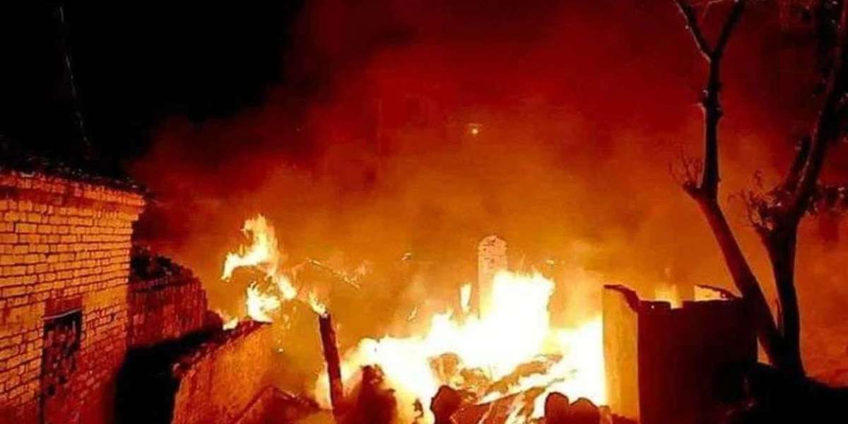 A woman set fire to her ex-husband's house after remarrying