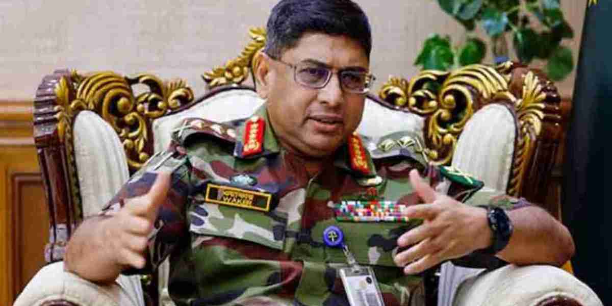 Dr. I will stand by Yunus no matter what : Army chief