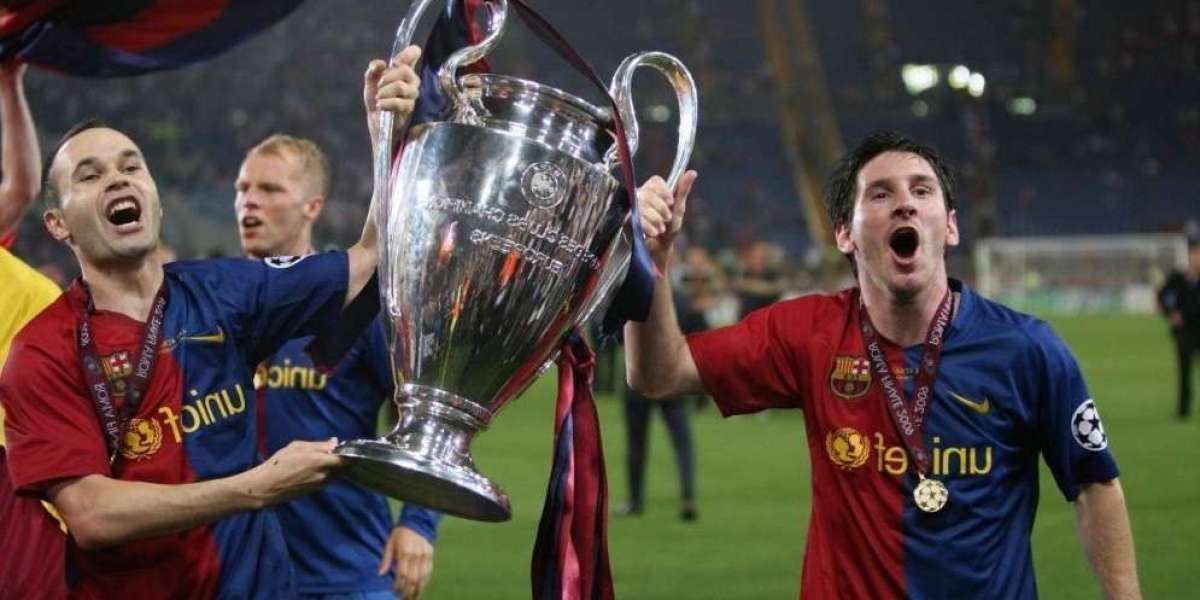 Iniesta ended his career, Messi's emotional message