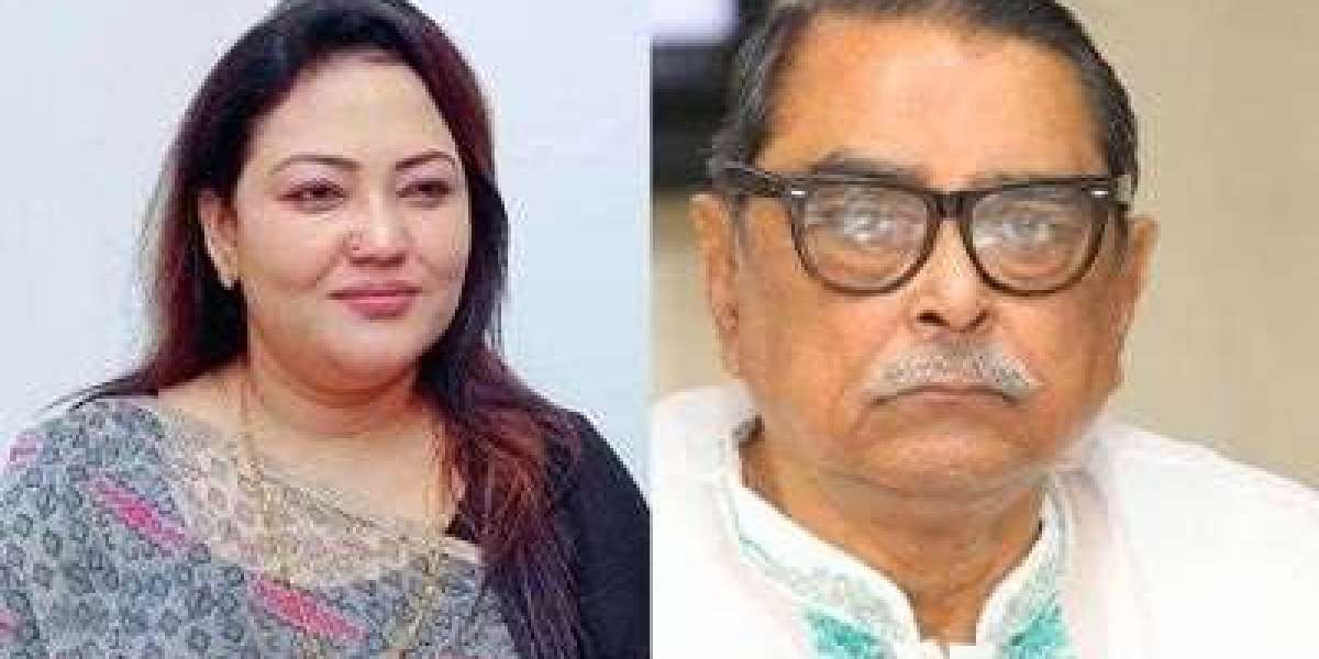 Bank accounts of Menon and Mumtaz seized