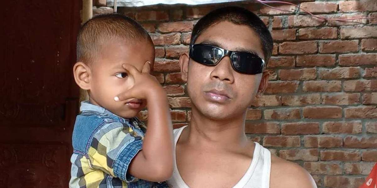 Ashraful, who was shot in the eye, is not being treated due to lack of money