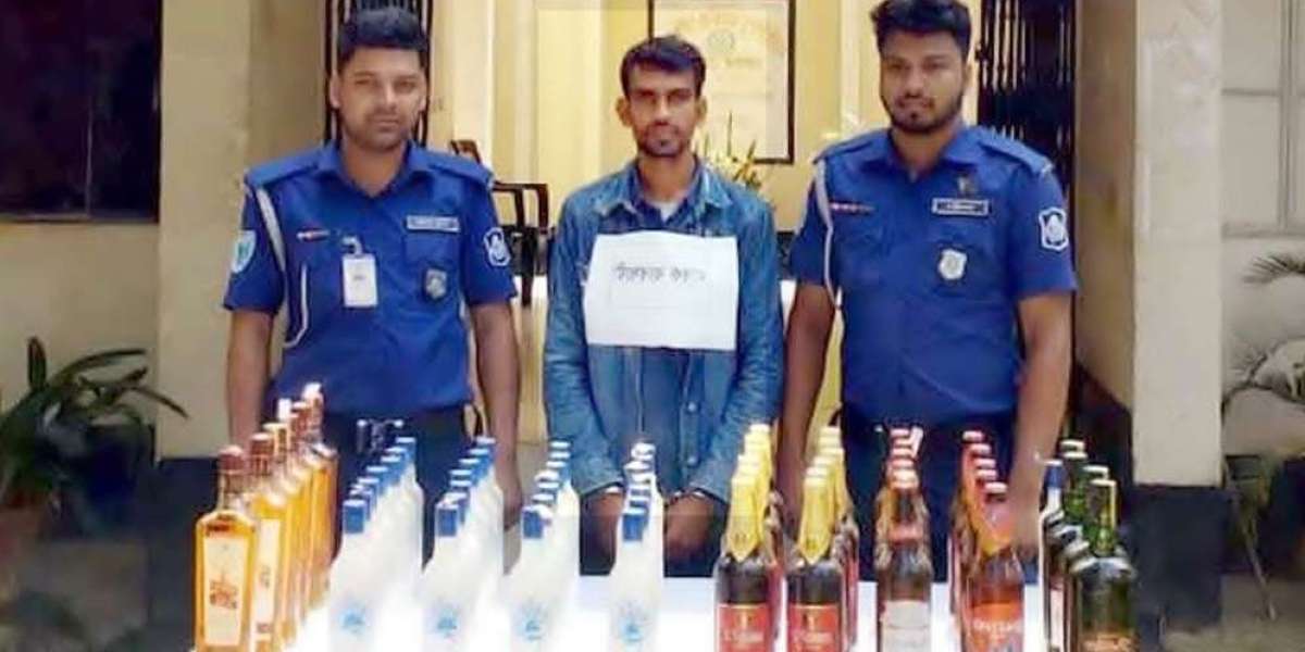 Drug dealer arrested with 60 bottles of foreign liquor in Tahirpur