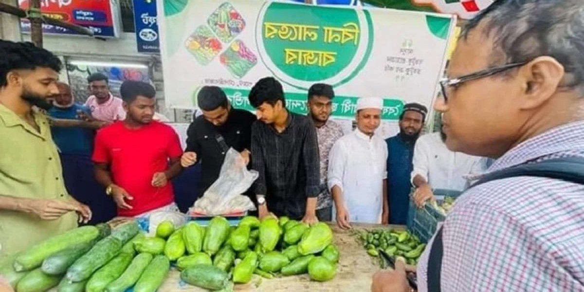 Crowd of buyers in Moulvibazar 'Bina Bir Bazar'