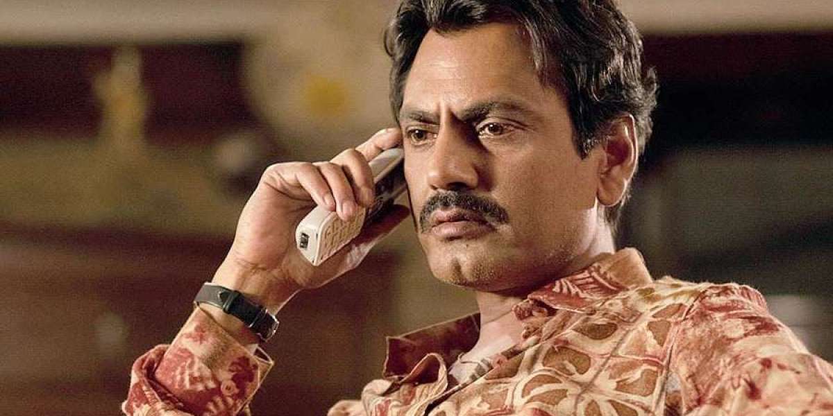 That is why Nawazuddin finds Bollywood heroes 'boring'