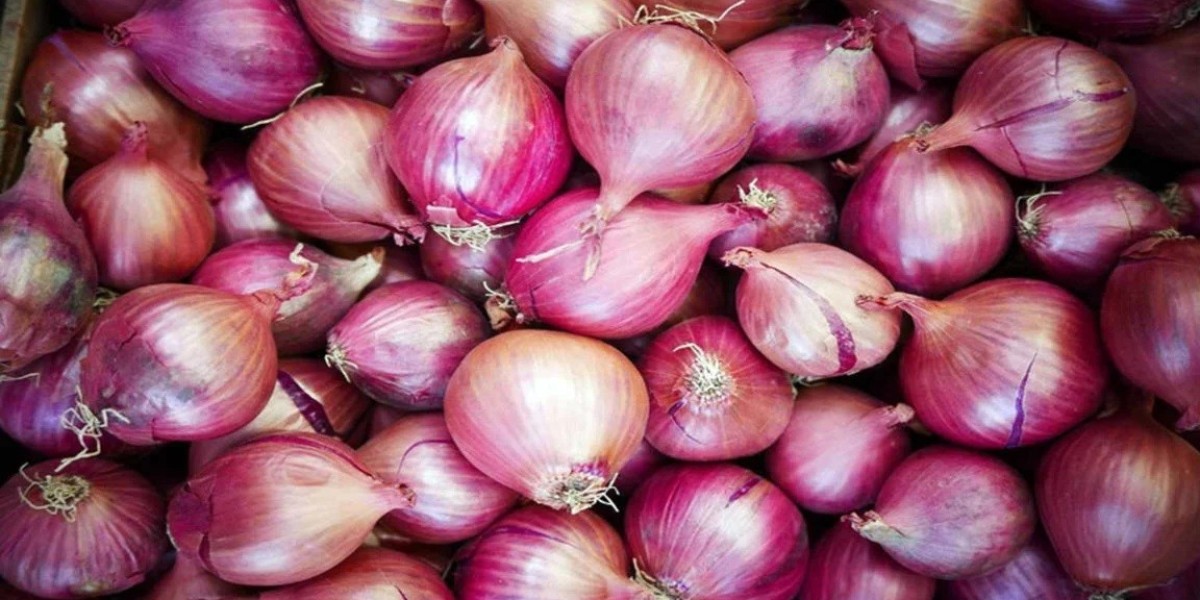 Onions are being sold at 20 taka per kg!