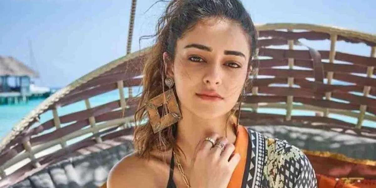 Deepfake video, Ananya Pandey's fold of thought on forehead