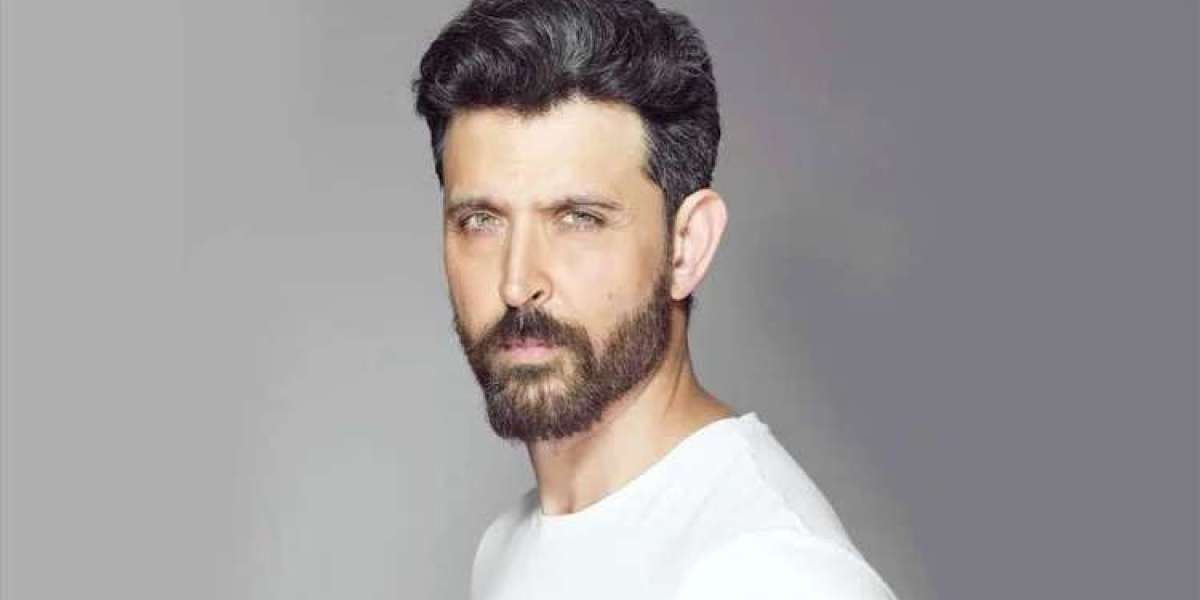 Hrithik lost his temper and apologized