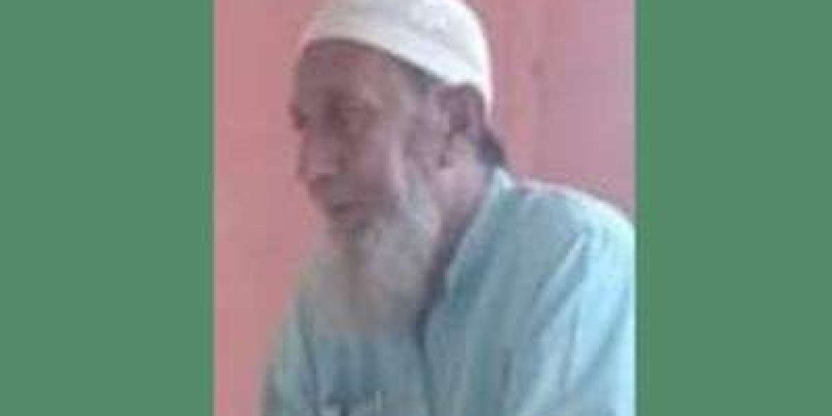 Old man stabbed to death after returning home after Fajr prayer