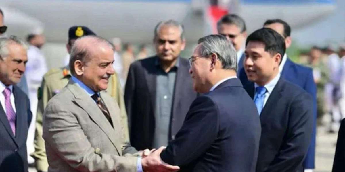 Chinese Prime Minister on Pakistan soil after almost a century