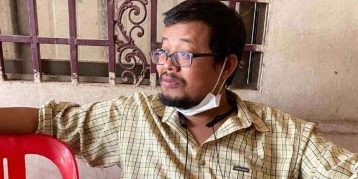 Award-winning Cambodian journalist arrested