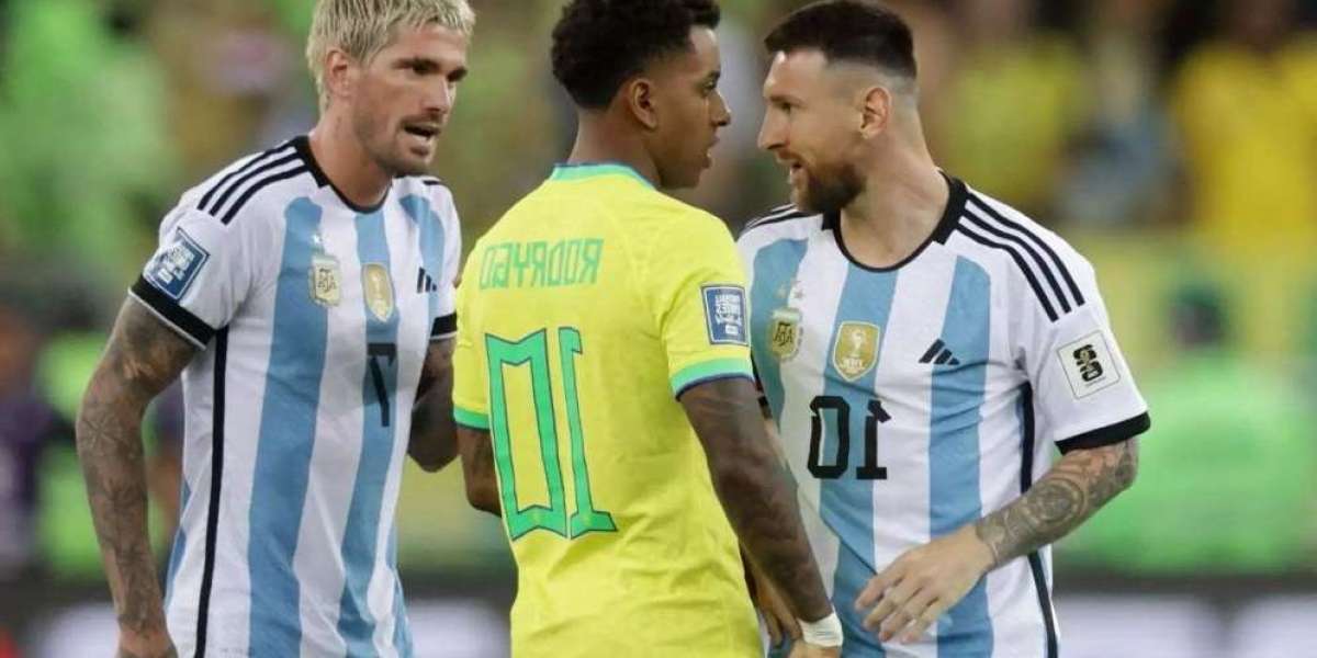 Argentina-Brazil is entering the field in World Cup qualifiers, when and whose match