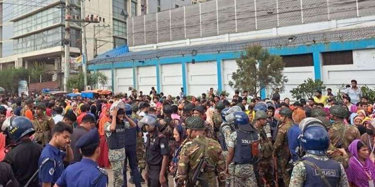 Workers protested by blocking the road in Gazipur