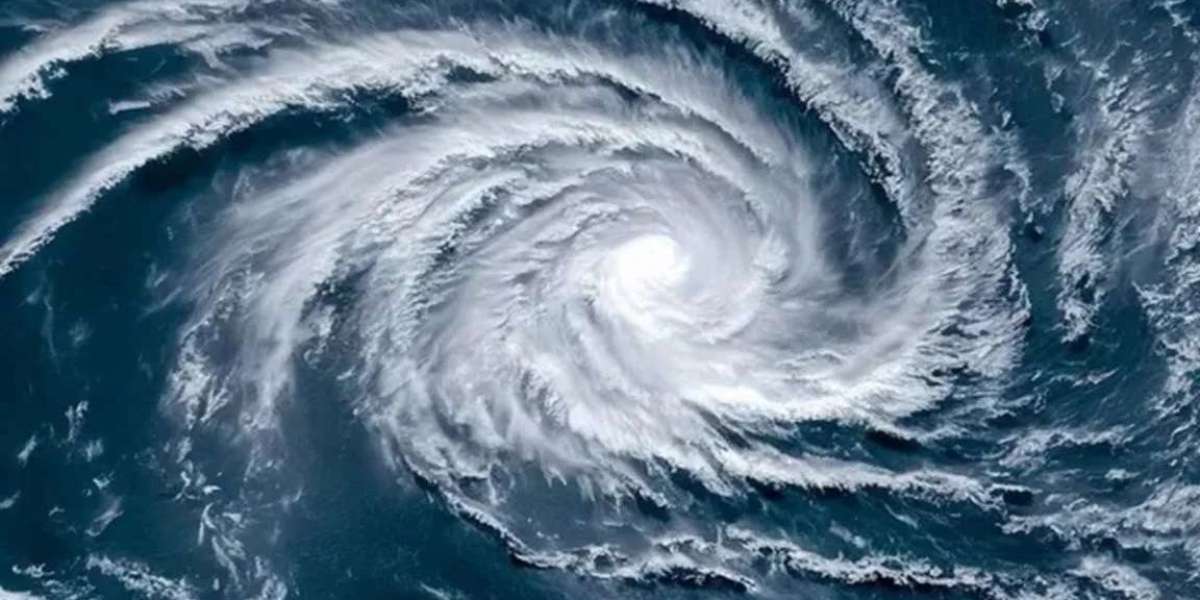 Cyclone: ​​Increased wind speed, change in warning signal