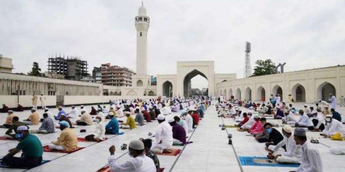 The virtues of Friday prayers are limitless, know the punishment for not praying