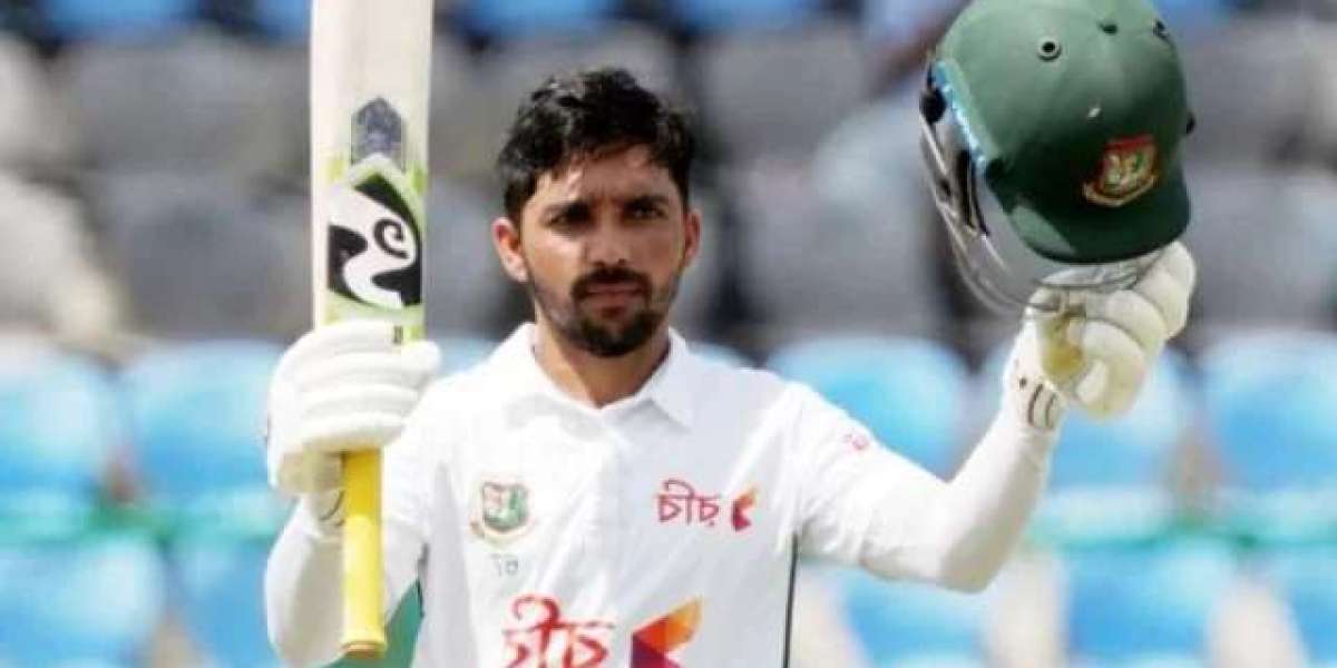 Muminul's big jump in ranking by scoring a century against India