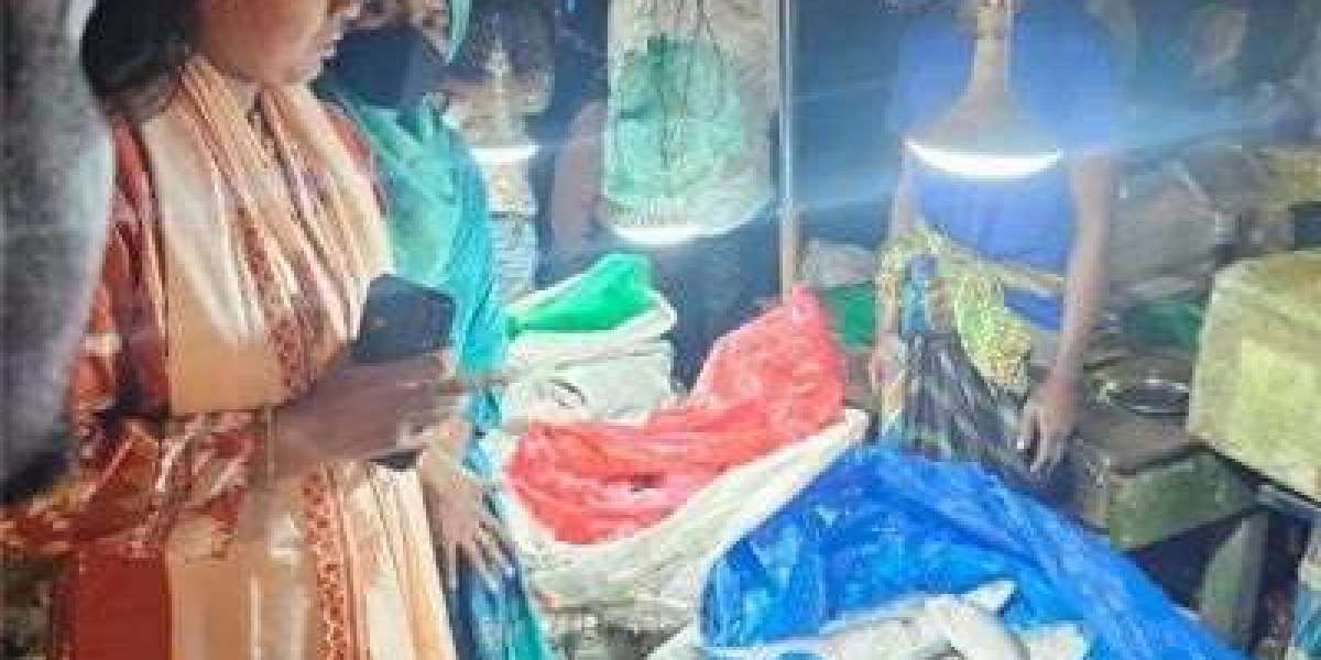 195 kg of hilsa seized in Hajiganj