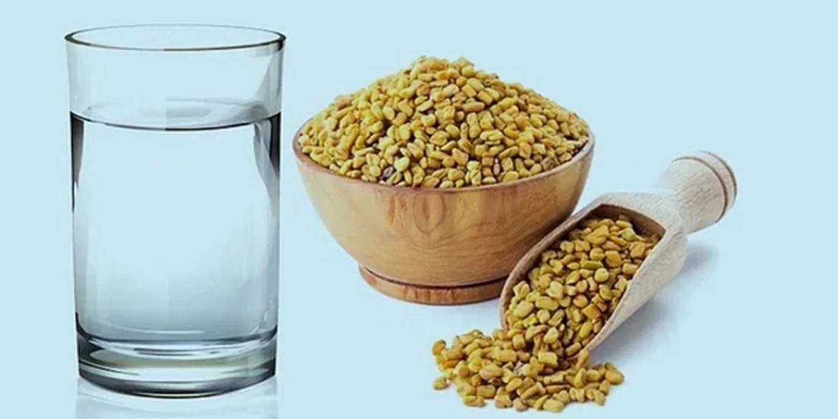 What happens if you eat fenugreek soaked water in the morning?