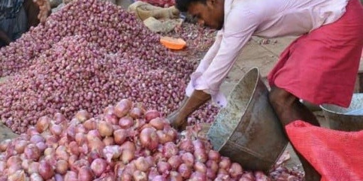 Record price of onion in India