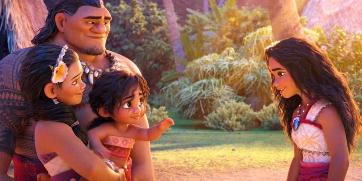 'Moana 2' at theaters in the country, record advance tickets