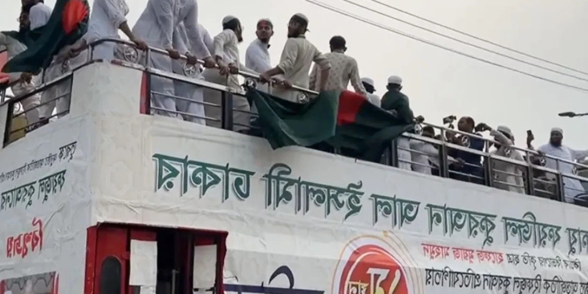 World champion Hafez Muaz being taken in an open-top bus