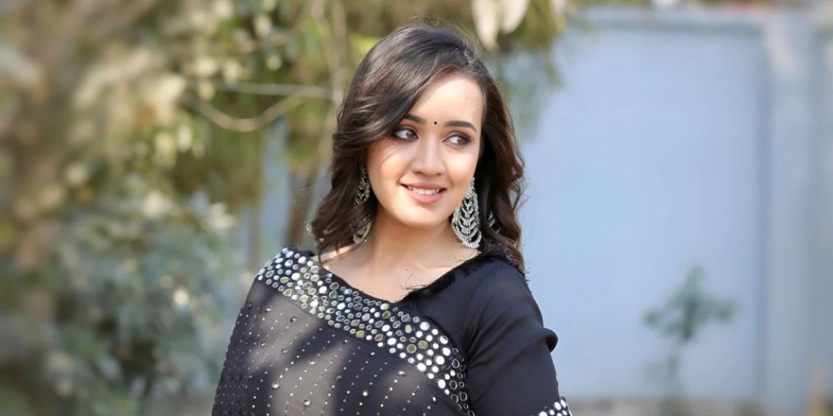 Aisha Khan: The dashing look of the new generation actress