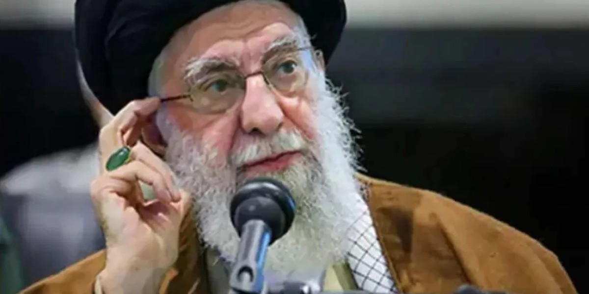 Who will be Iran's supreme religious leader after Khamenei?