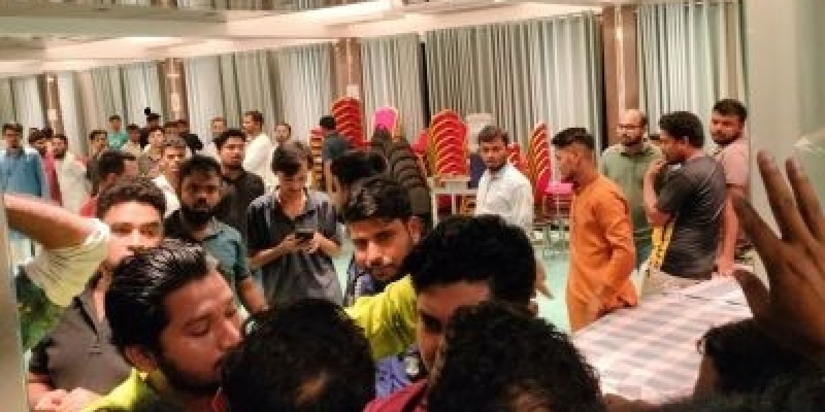 'Secret meeting' of 70 UP members in residential hotel, 19 detained