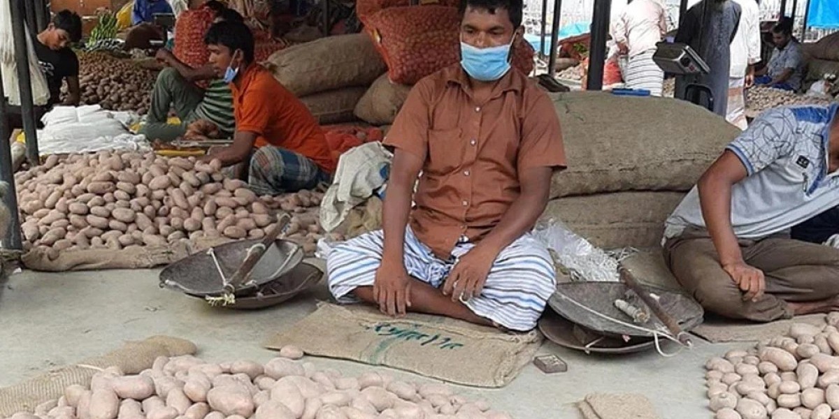 The volatile potato market changes hands repeatedly from farmers to buyers