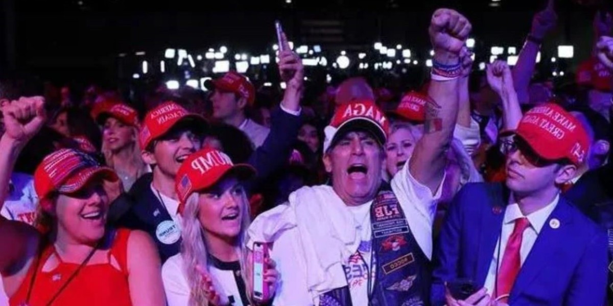 Trump supporters cheered