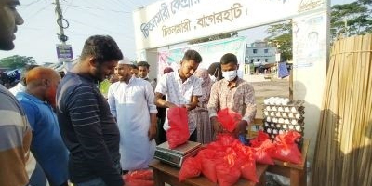 Shoppers' relief at 'non-profit' student shop in Chitalmari