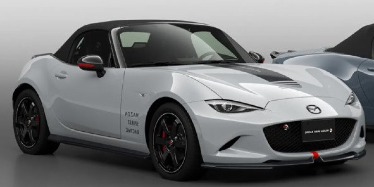 Mazda MX-5 12R টোকিওতে উন্মোচিত হয়েছে সবচেয়ে শক্তিশালী কারখানা মিয়াতা হিসেবে